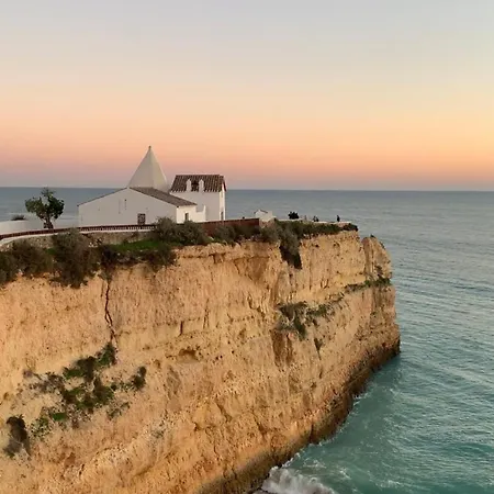 Excelente T1 Perto Da * Porches (Algarve)